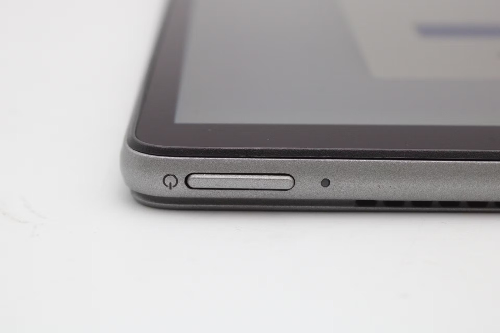 Dell Latitude 7320 Used 13″ i5-1140G7, 256GB NVMe, 16GB RAM, No keyboard