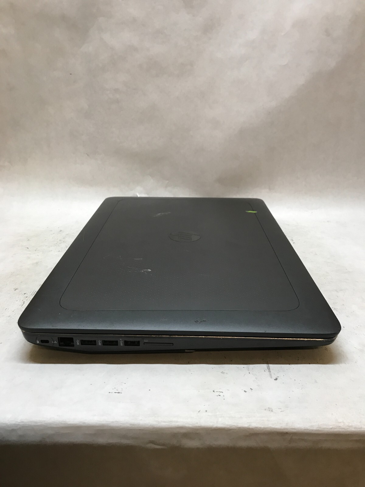 HP ZBook 17 G3 17″ Laptop Intel Core i7 4GB RAM NO HDD/OS For Parts AS IS – -DW