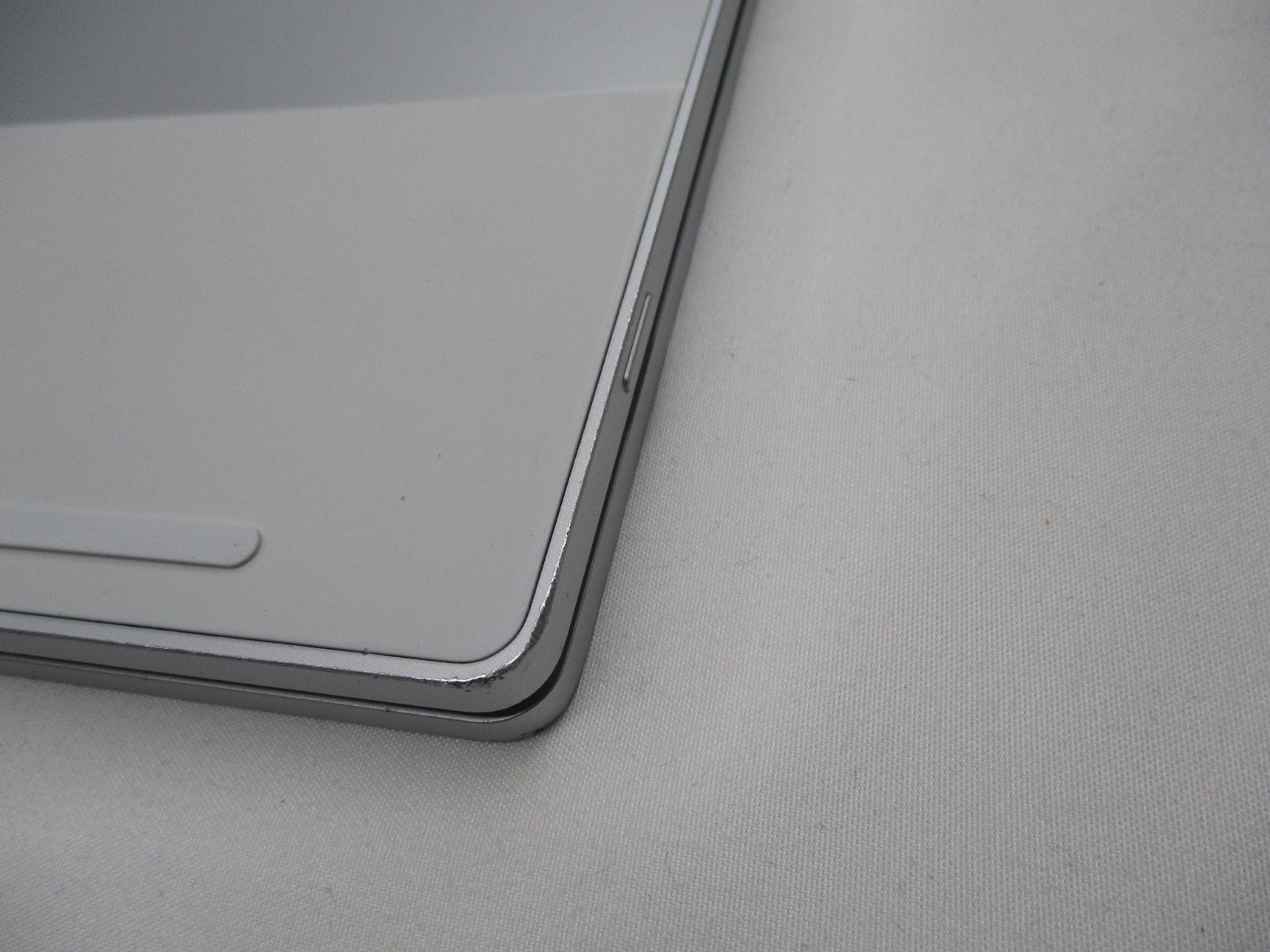 Google Pixelbook C0A Chrome 12.3″ TouchScreen i7-7Y75 16GB 512GB Wi-Fi – READ