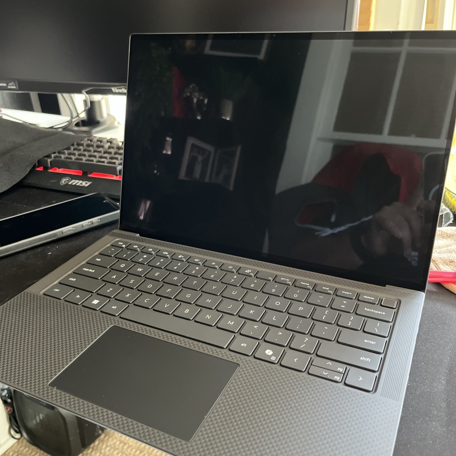 Dell Precision 5490 QHD+ Ultra 7 165H 32GB 512GB RTX 1000 Ada Intel Arc