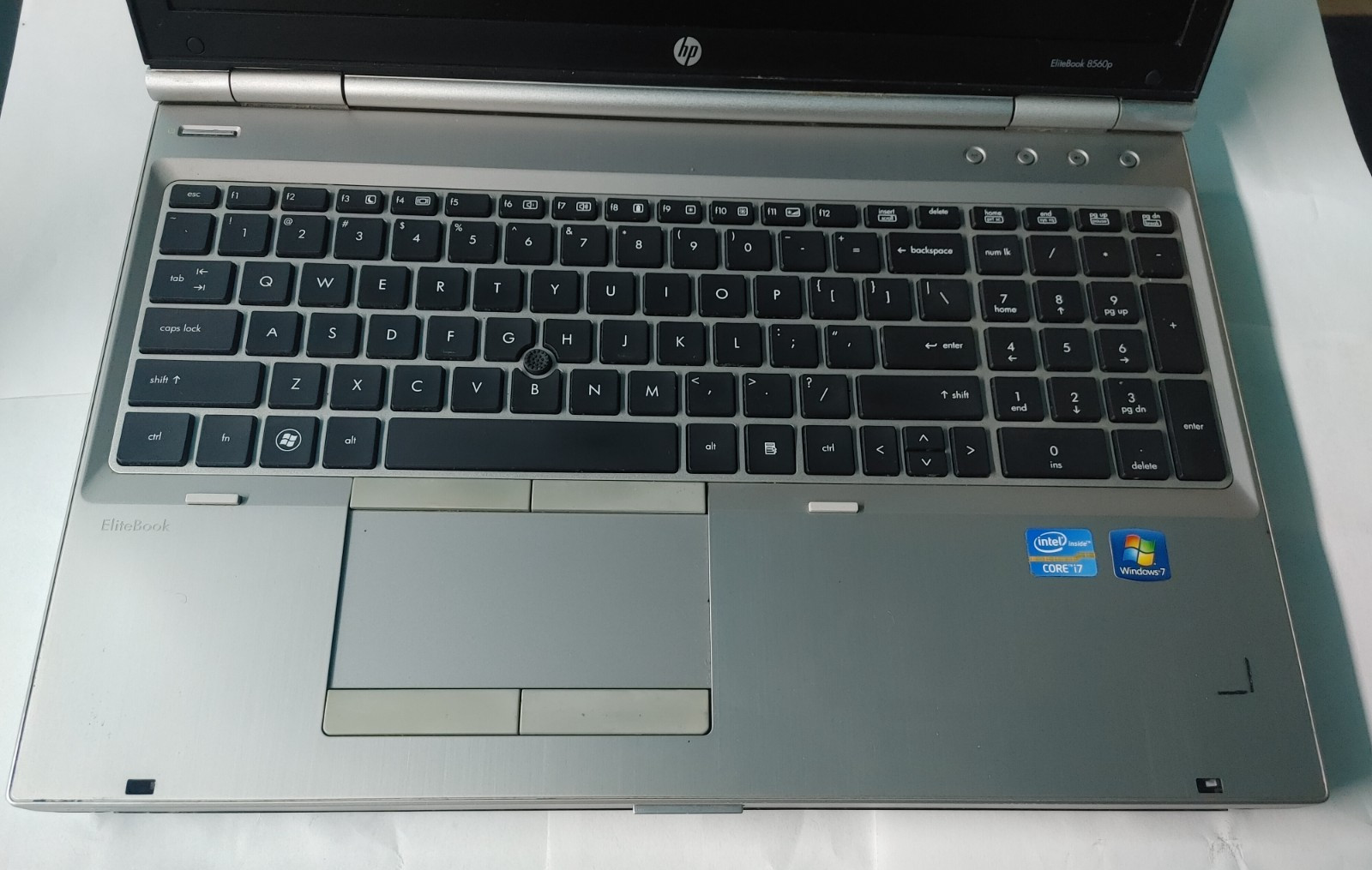 HP EliteBook 8560p Intel i7-2720QM 4-core +AMD Radeon/ 16GB RAM/ 256GB SSD/ HD+
