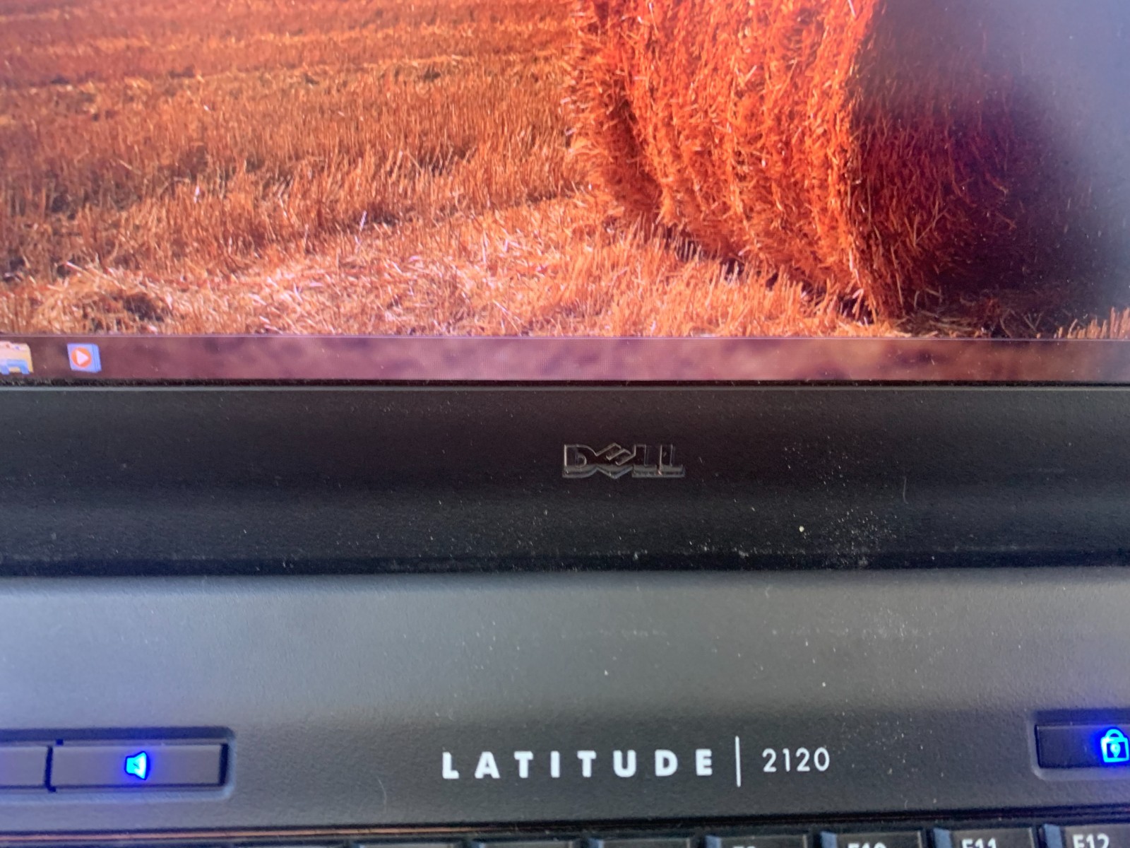 Dell Latitude 2120 12.5″ Intel Atom N455 1.66GHz 2 GB RAM 60GB HDD Win 7 Home