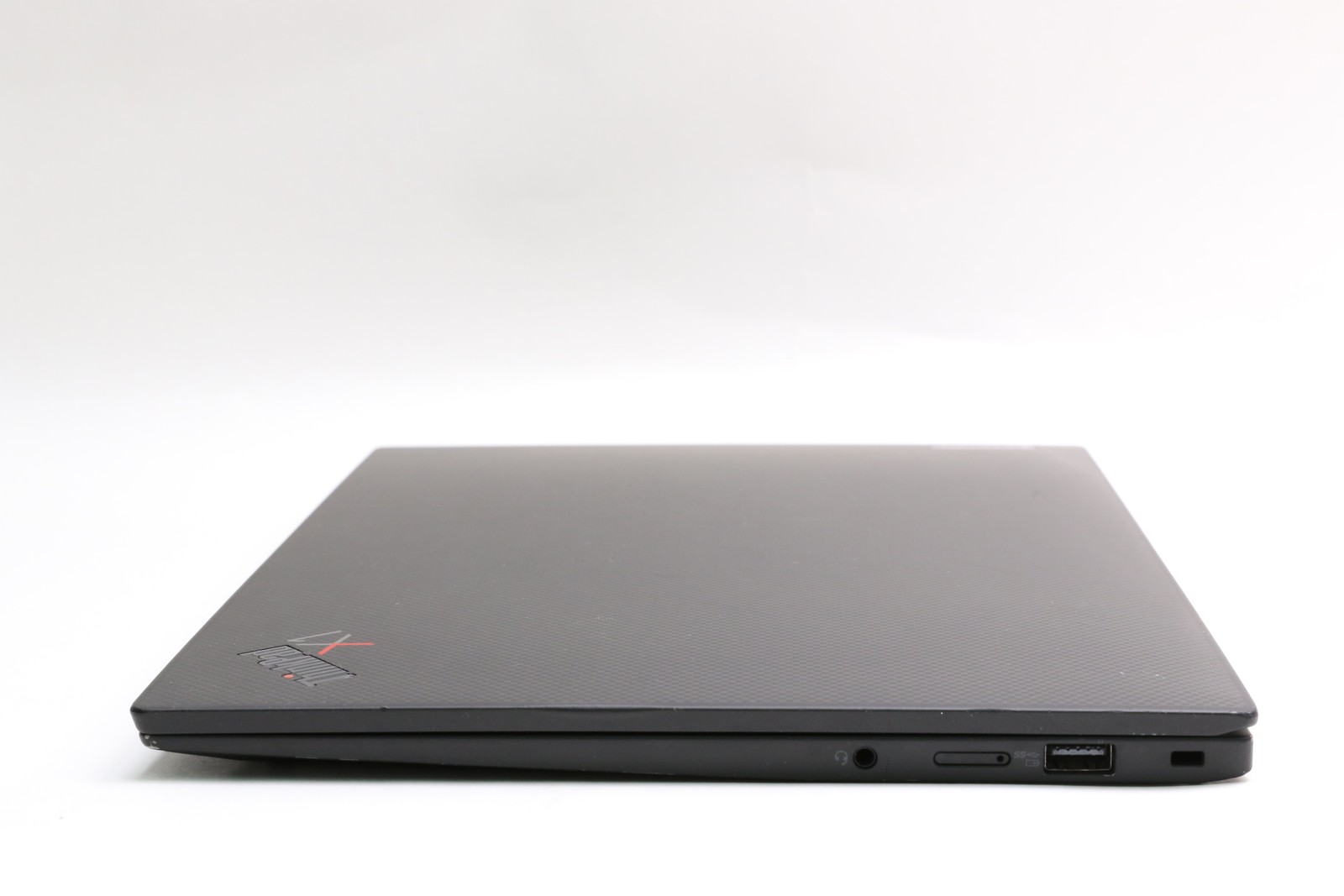 14″ UHD+ Lenovo Thinkpad X1 Carbon Gen 10, i7-1270P, 32GB, 1TB, 4K Screen!