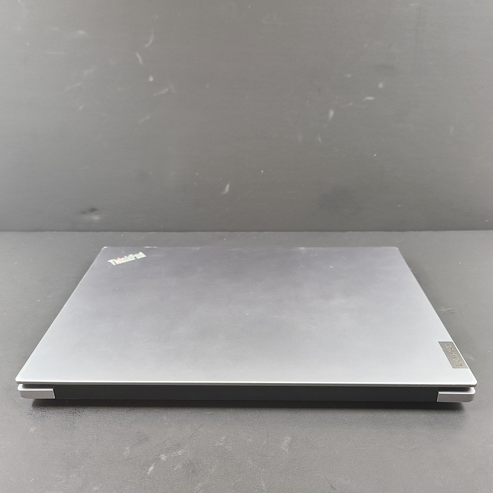 Lenovo ThinkPad E14 Gen 5 14″ Intel i7-1355U @ 1.70 GHz – 1TB SSD – 32GB RAM