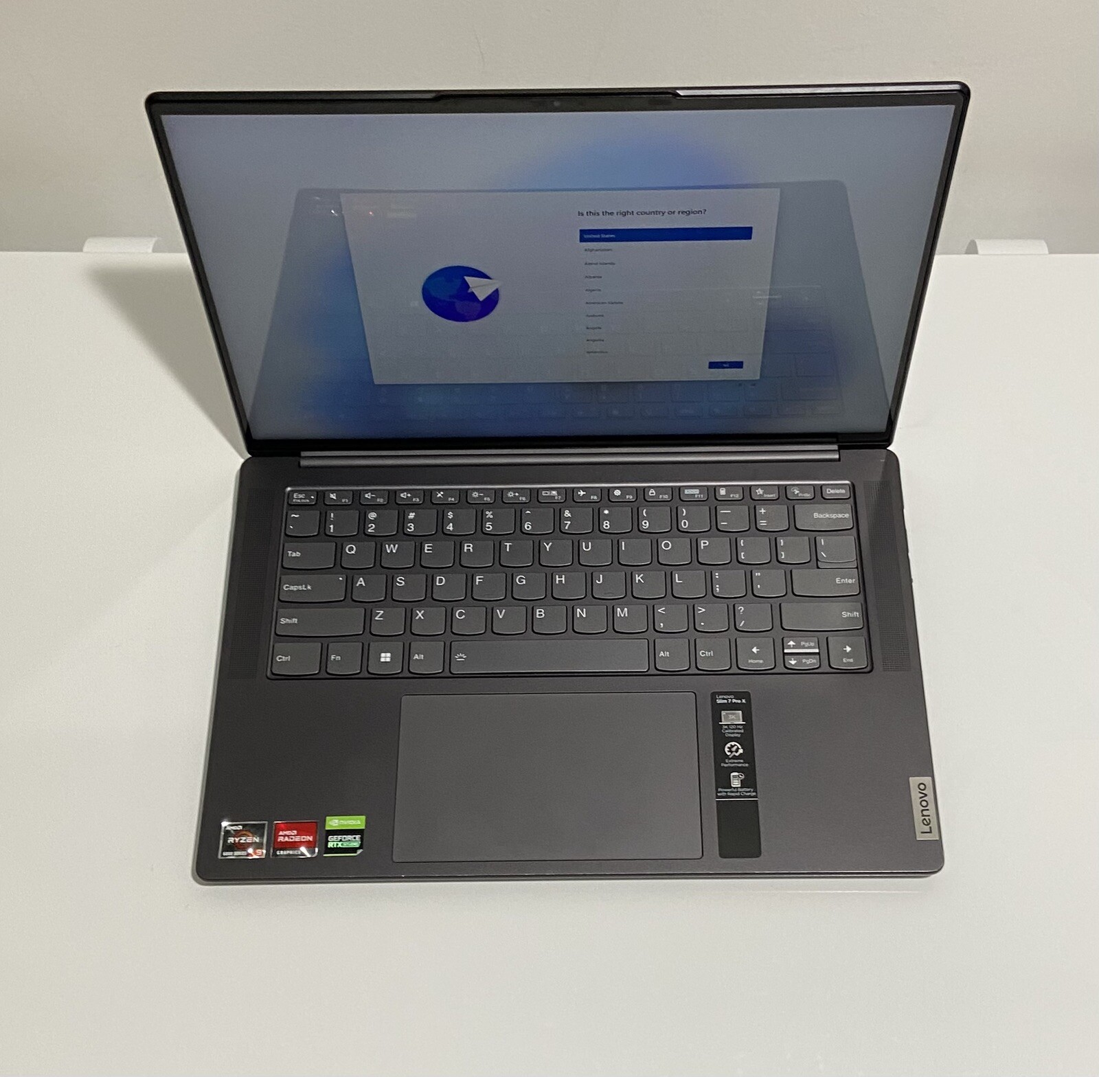 Open Box great condition Dark Gray Lenovo Slim 7 prox 14ARH7 14.5″