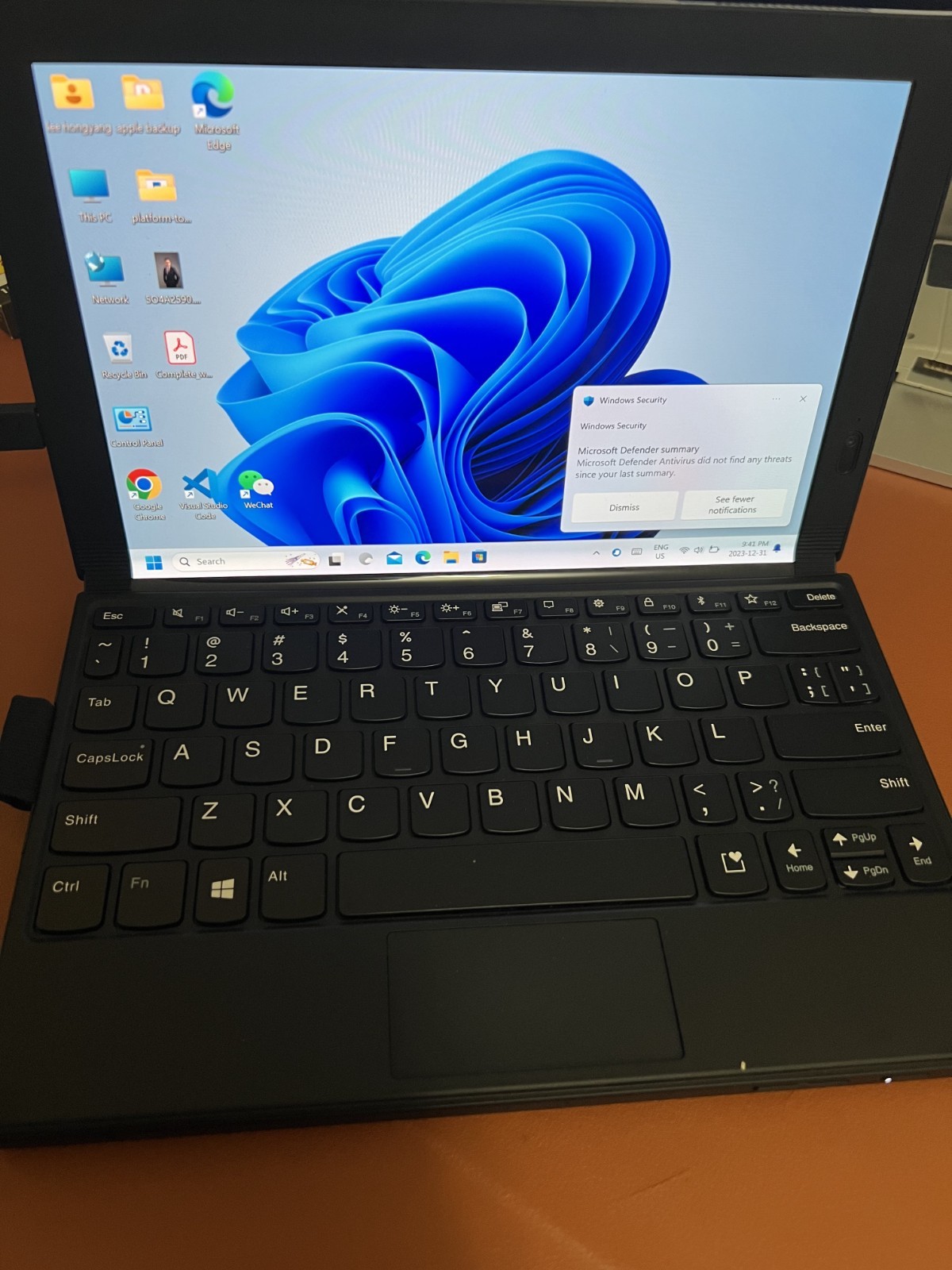 Lenovo ThinkPad X1 Fold Gen 1 13 2K TOUCH 1.4 GHz i5-L16G7 8GB 256GB SSD