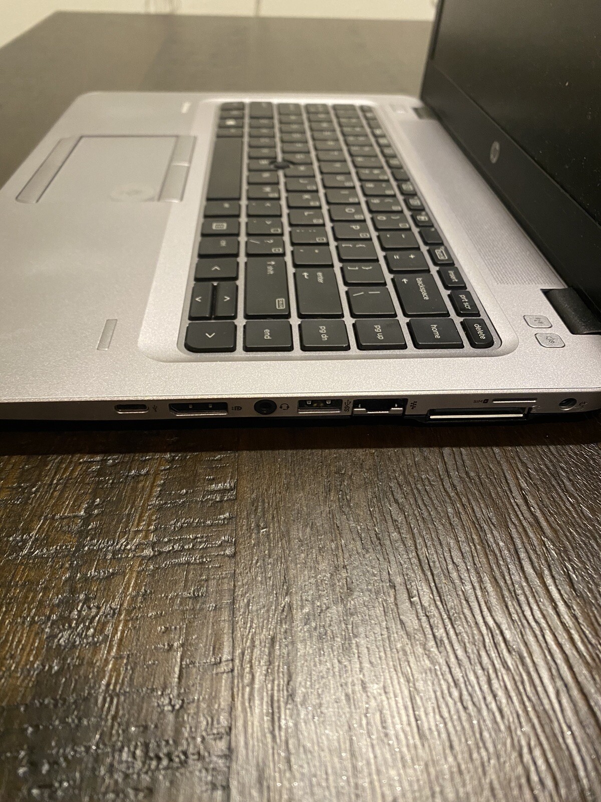 HP EliteBook 745 G3 14″ AMD A10 8 GB RAM 128 GB SSD VGA USB-C WiFi Win 10 Laptop