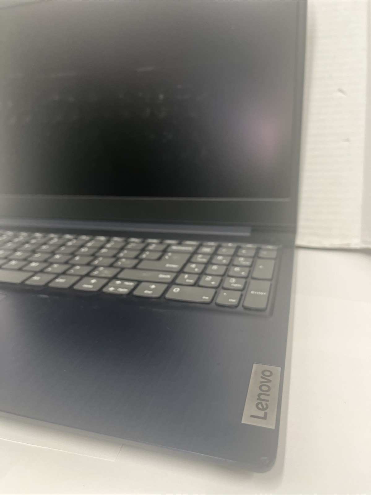 Lenovo 81wr Intel Core i5-10210U, 12GB RAM, 512GB SSD W11p