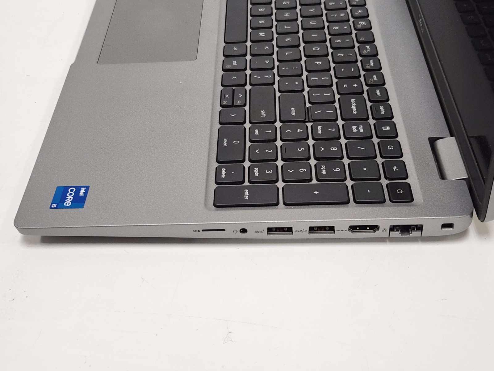 Dell Latitude 5540 15.6″ Laptop i5-1335U 1.3Ghz 8GB RAM 256GB SSD W11P + AC