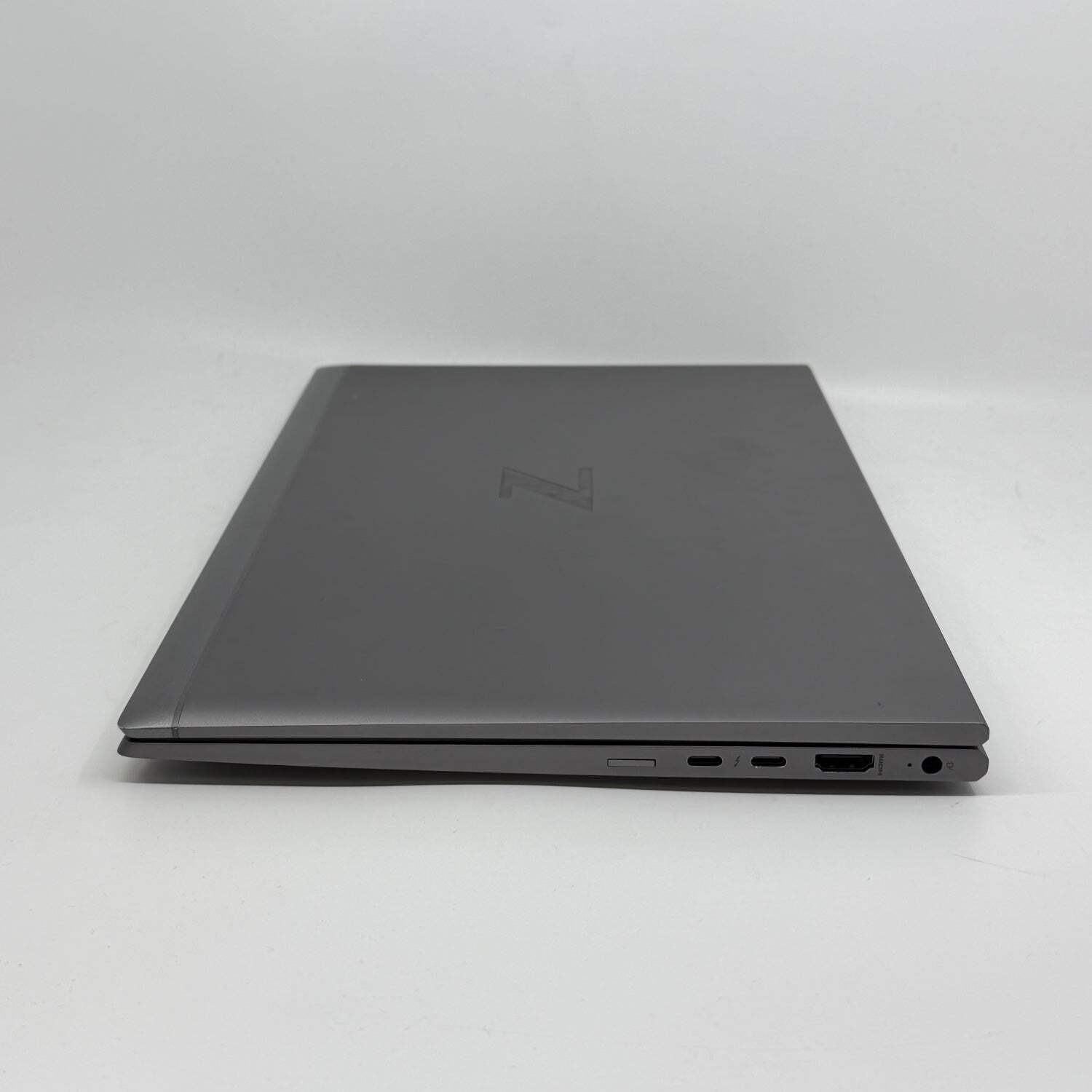 HP ZBook Firefly 14 G8 14″ i5-1145G7 2.6GHz 32GB RAM 256GB SSD