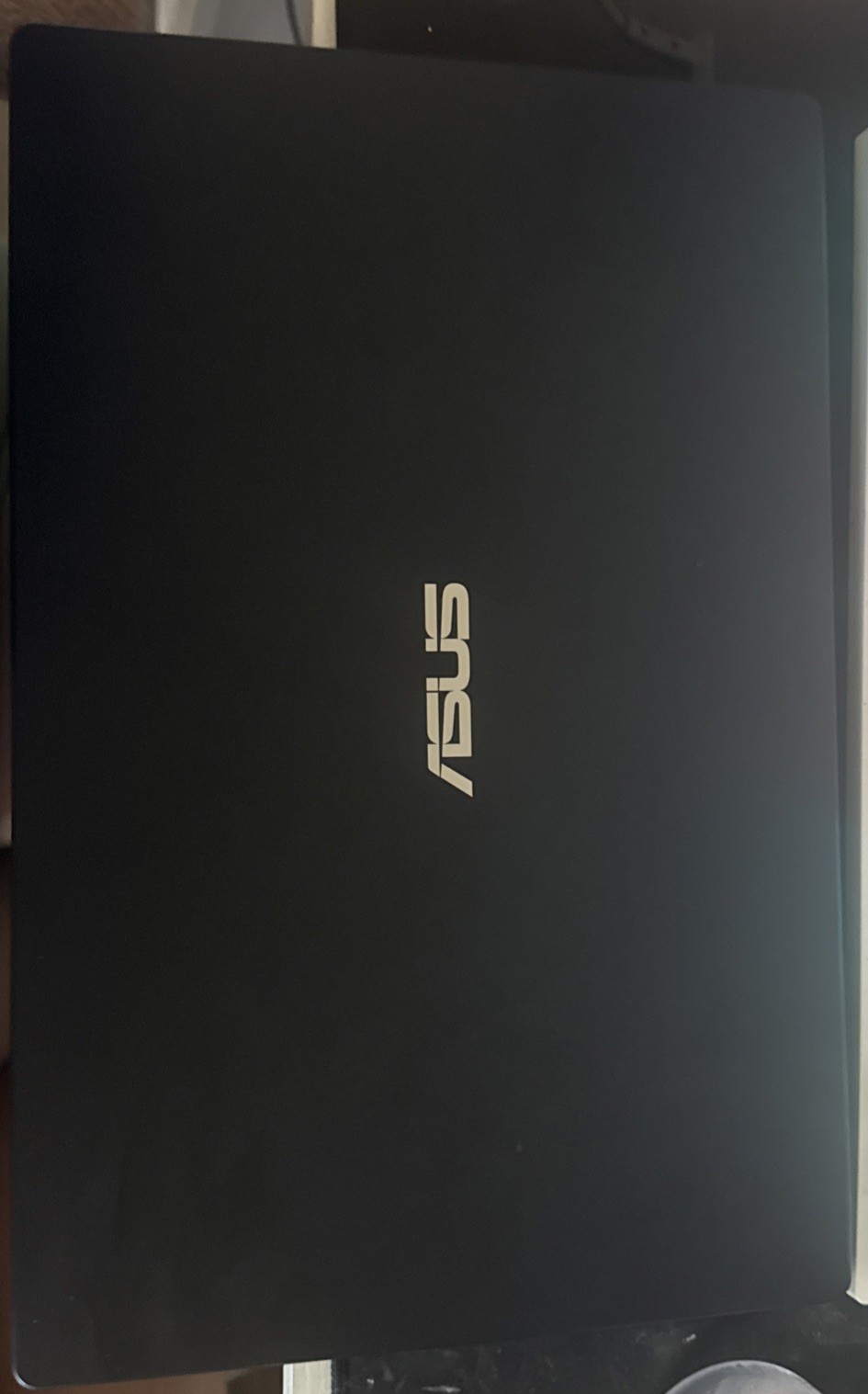 Asus Vivobook 14 E410K 14″ Pentium Silver N6000 1.1GHz 4GB RAM 64GB SSD STICKERS