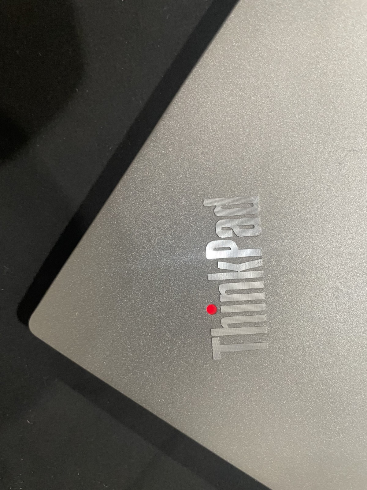 MASSIVE TECH BUNDLE – 4 Laptops, 6 Desktop Monitors, 2 Lenovo Docks