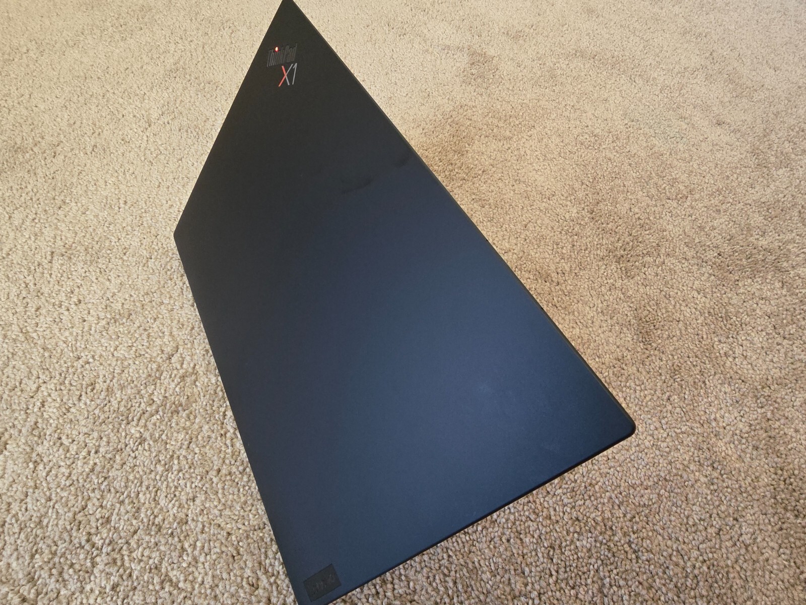 Lenovo ThinkPad X1 Carbon 9th Gen, Intel Core i7, 14″ Touch,16GB RAM, 512 SSD