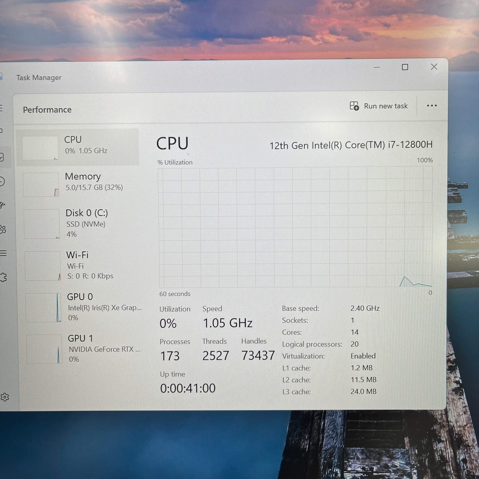 Broken Razer Blade 15 i7-12800H 2.4GHz 16GB 1TB SSD GeForce RTX 3060 Keys Issue