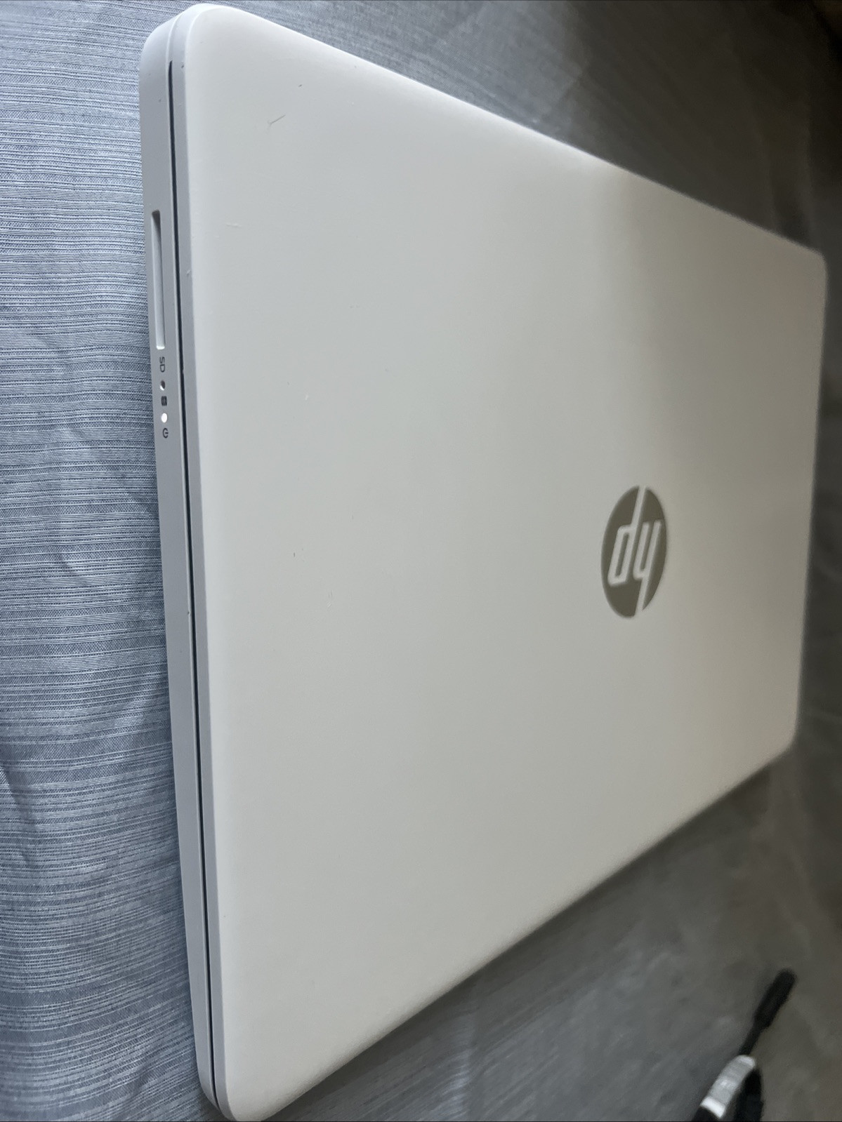 HP 14DQ0052DX 14″ (64 GB, SSD, Intel Celeron N, 1.10 GHz, 4 GB) Laptop -…