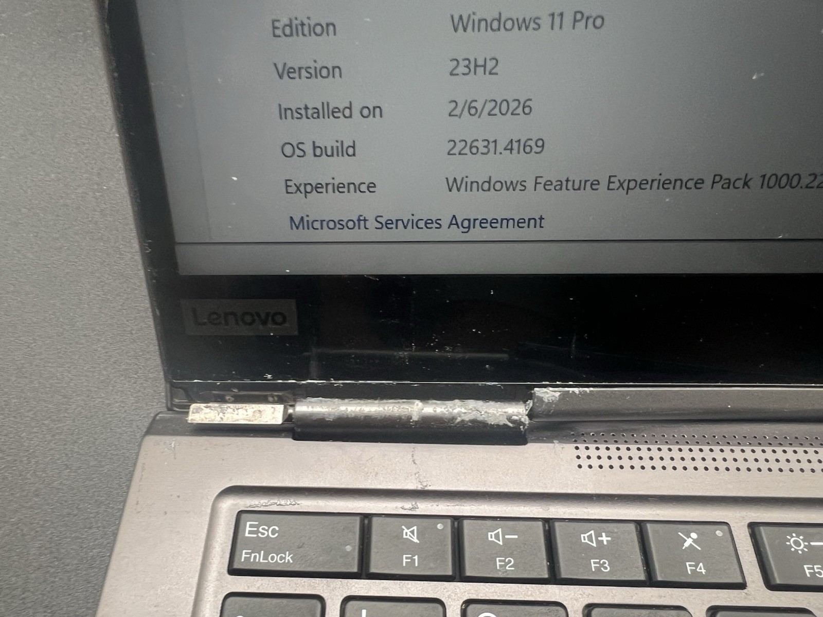 *READ* Lenovo ThinkPad X1 Yoga Gen 5 Intel i7-10510U 1.80GHz 8GB RAM W11P 256GB