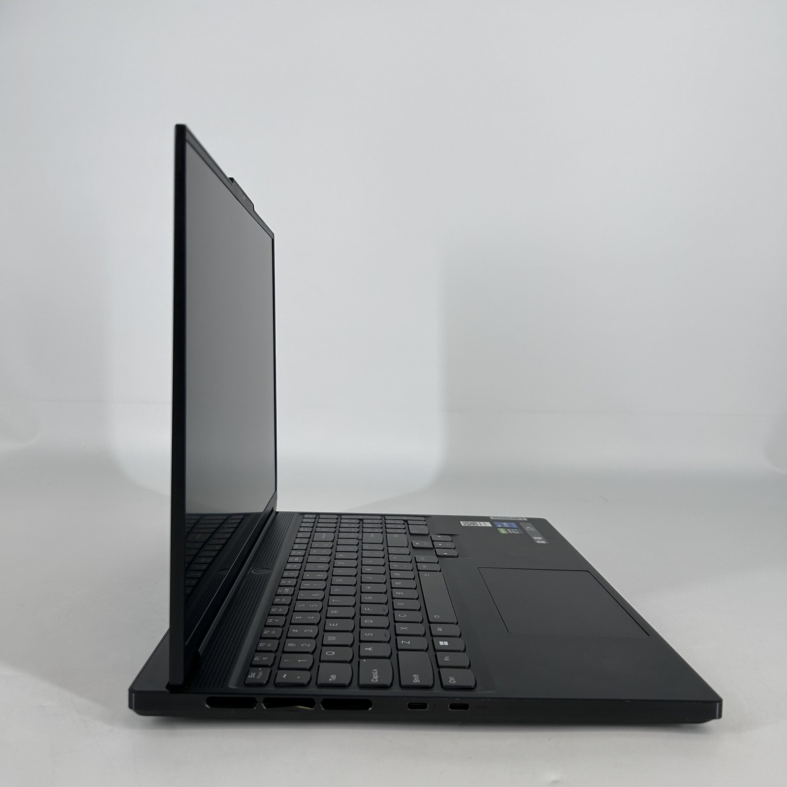 Lenovo Legion Slim 7i 16 165Hz FHD+ 2.3 GHz i7-12700H 16GB 512GB SSD RTX 3060