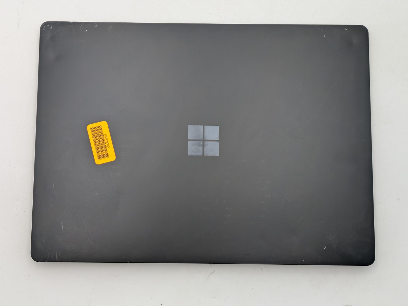 Microsoft Surface Laptop 4 13.5″ Ryzen 5 4680U 16GB DDR4 256GB SSD Win 11 Home