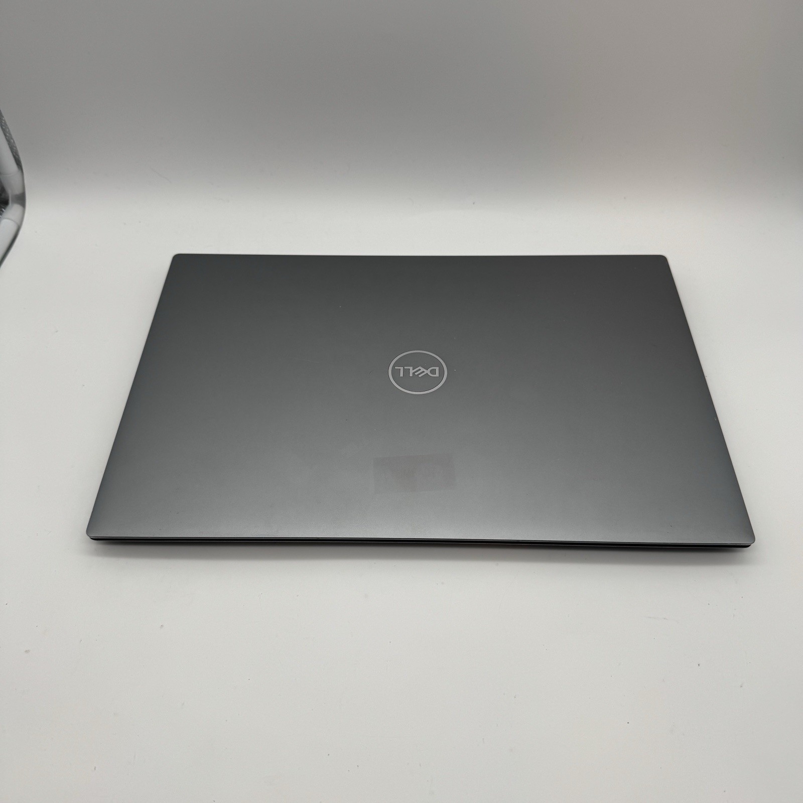 Dell Precision 5560 15.6″ FHD+ | i7-11800H 2.30GHz | Quadro T1200 | No RAM/SSD