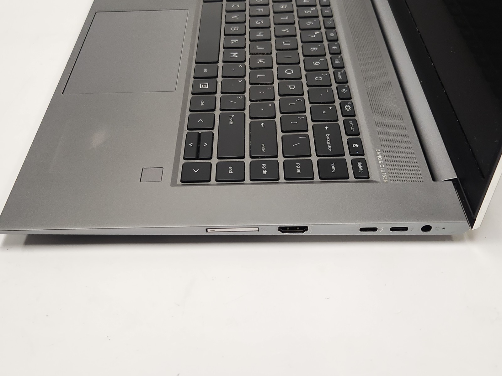 HP ZBook Studio G7 Mobile Workstation i7-10750H 2.6GHz 16GB 512GB T1000 WIN 11