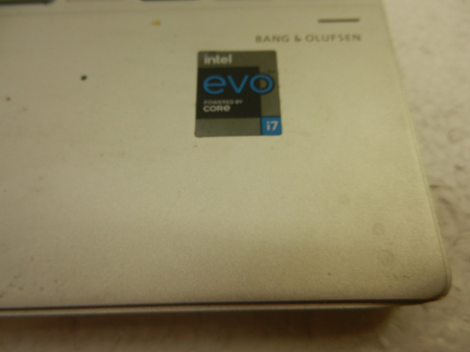 HP ENVY X360 Convertible 13M – CORE i7-1195G7 / 8GB RAM / NO HDD – PARTS/REPAIR