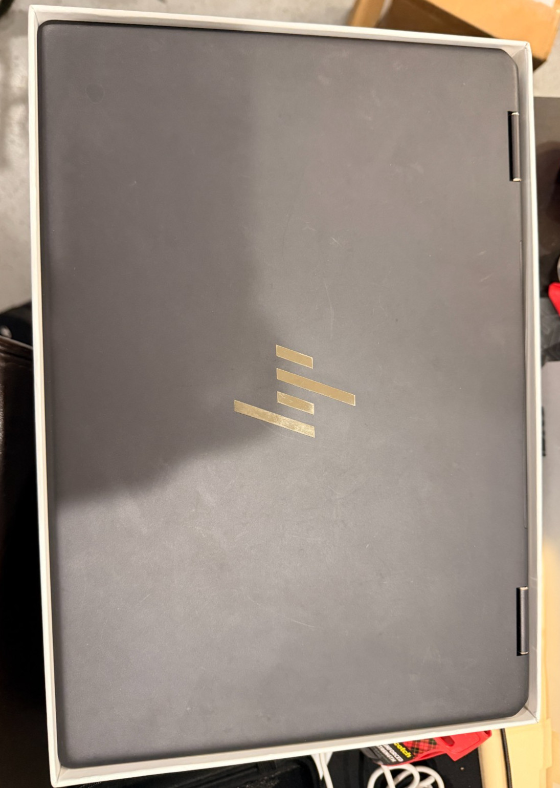HP Spectre x360 2-in-1 16″ 4K OLED (1TB SSD, i7-1360P, 3.40 GHz, 16GB) Laptop