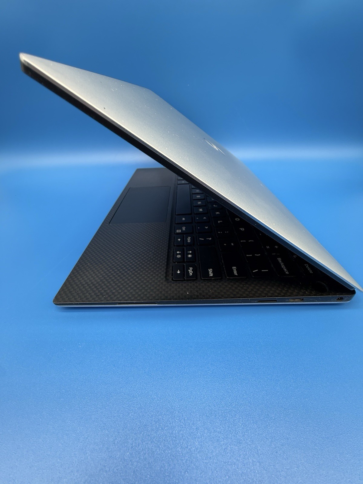 Dell XPS 13 9380 Touchscreen i7-8565U 16GB RAM 256GB SSD Windows 11 Pro Laptop