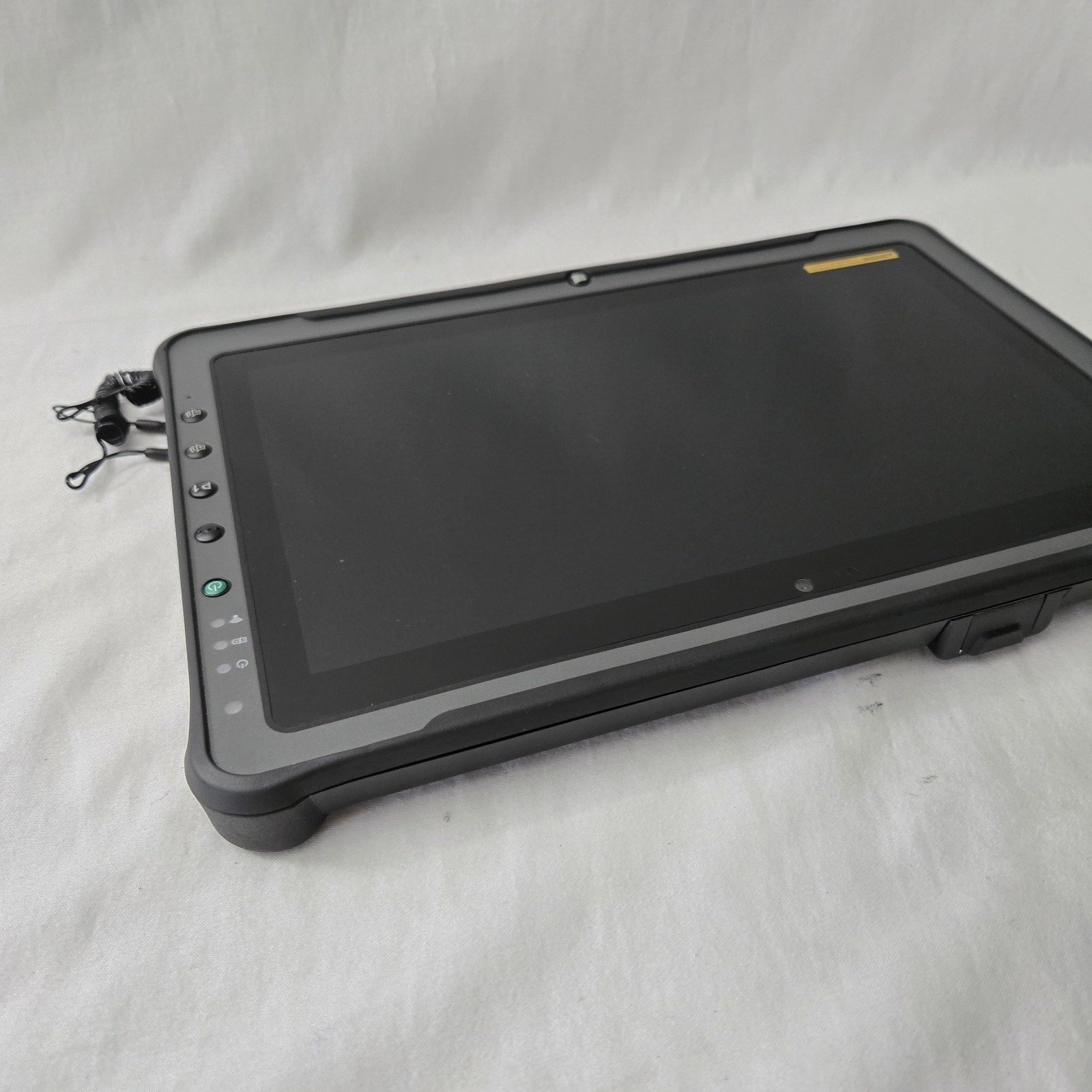 GETAC F110 G3 Rugged Tablet i7-6600U 2.60GHz 256GB SSD 8GB Ram Win10P – Grade A-