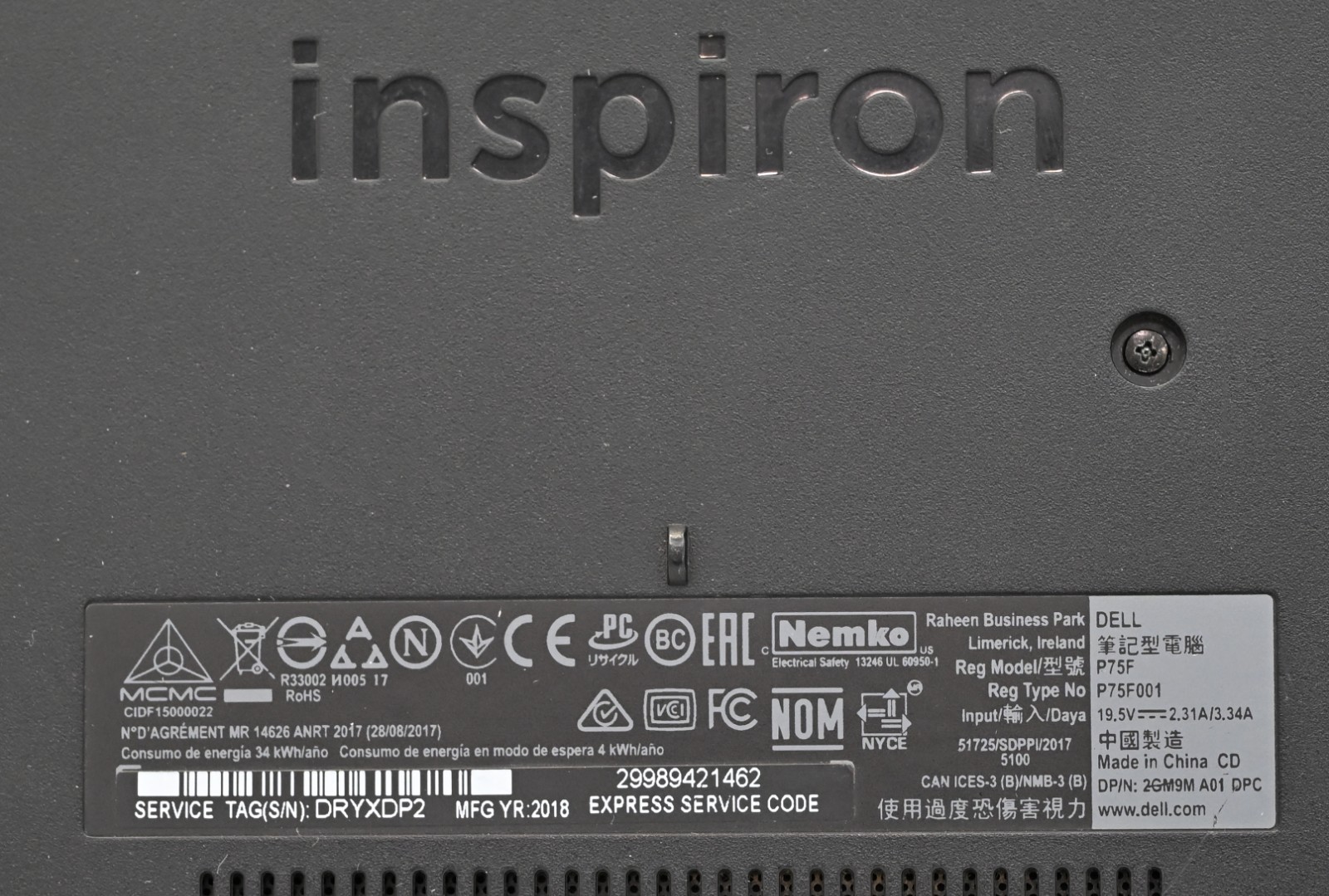 Dell Inspiron 15-5570 i3-8130u 2.2GHz 8GB RAM 240GB SSD Windows 10 Pro