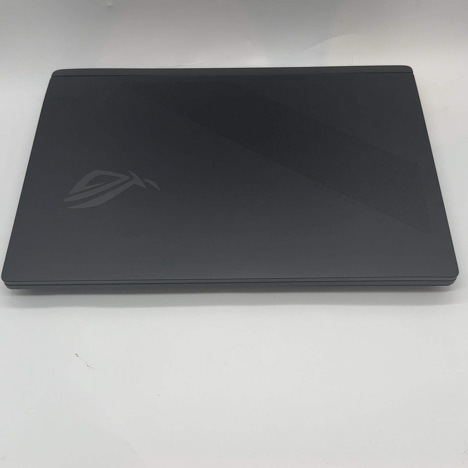 Asus ROG Strix G835L 18″ Core Ultra 9 275HX 32GB RAM 1TB SSD GeForce RTX 5070 Ti