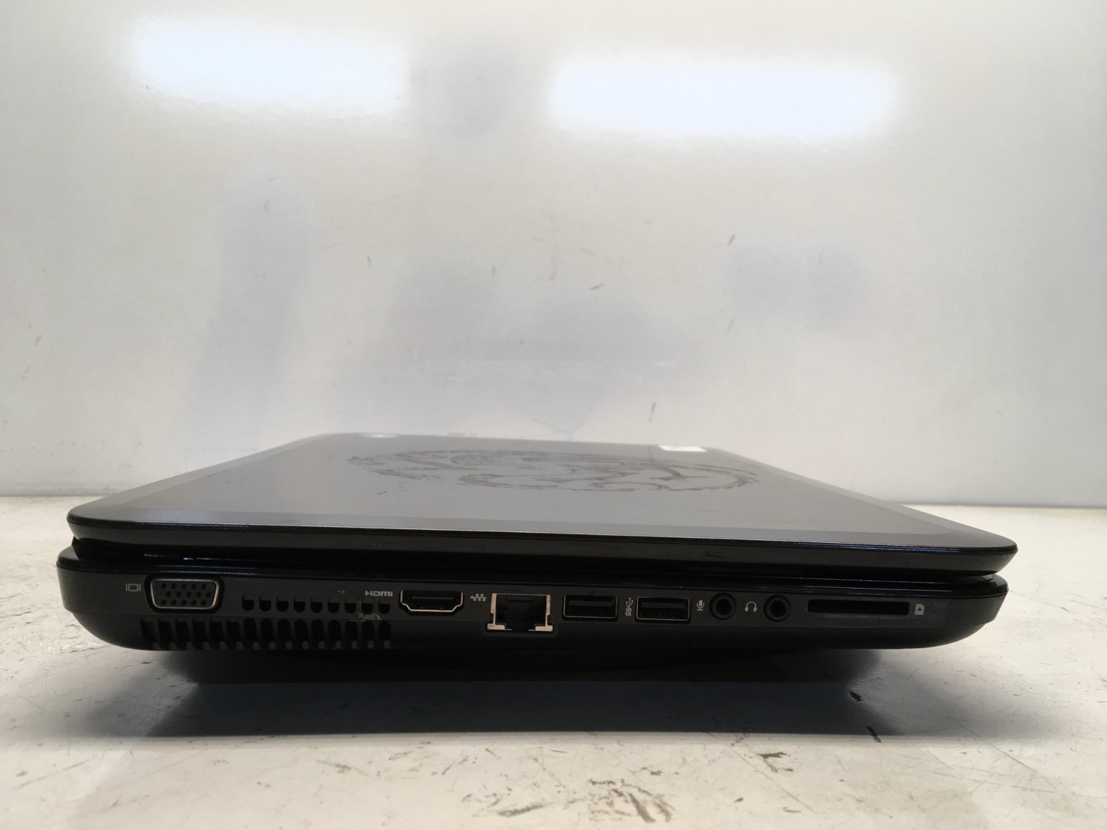 HP Pavilion G6-2320DX AMD A6-4400M 2700MHz 4 GB NO HDD