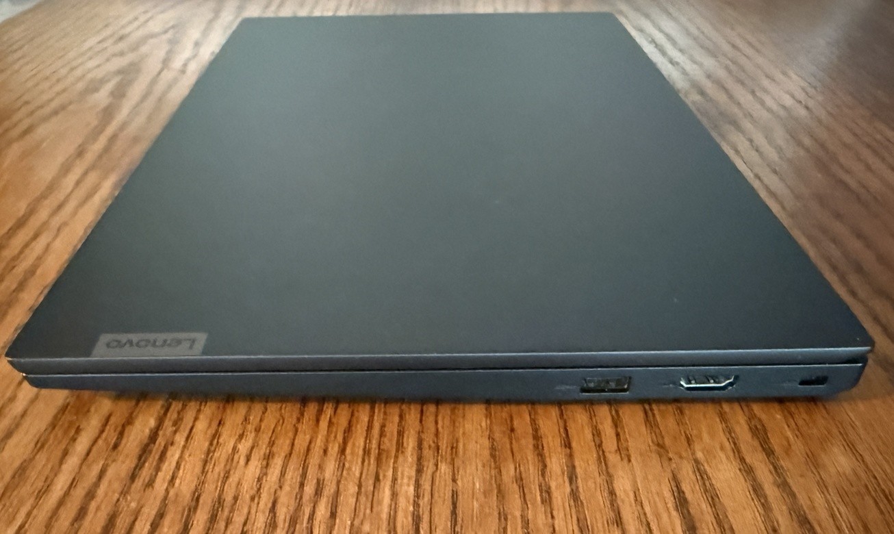 Lenovo 14w 14″ FHD Laptop Windows 11 AMD A6-9220C 4GB 64GB eMMC