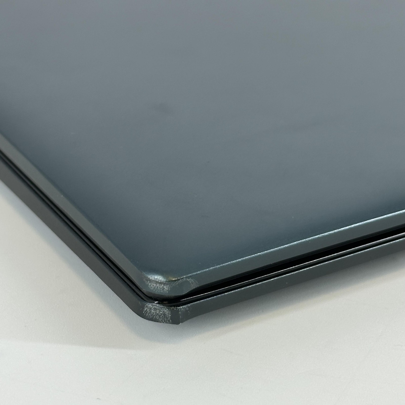 Dell Inspiron 7620 (2-in-1) 16 UHD+ TOUCH 2.1 GHz i7-1260P 16GB 512GB MX550 2048