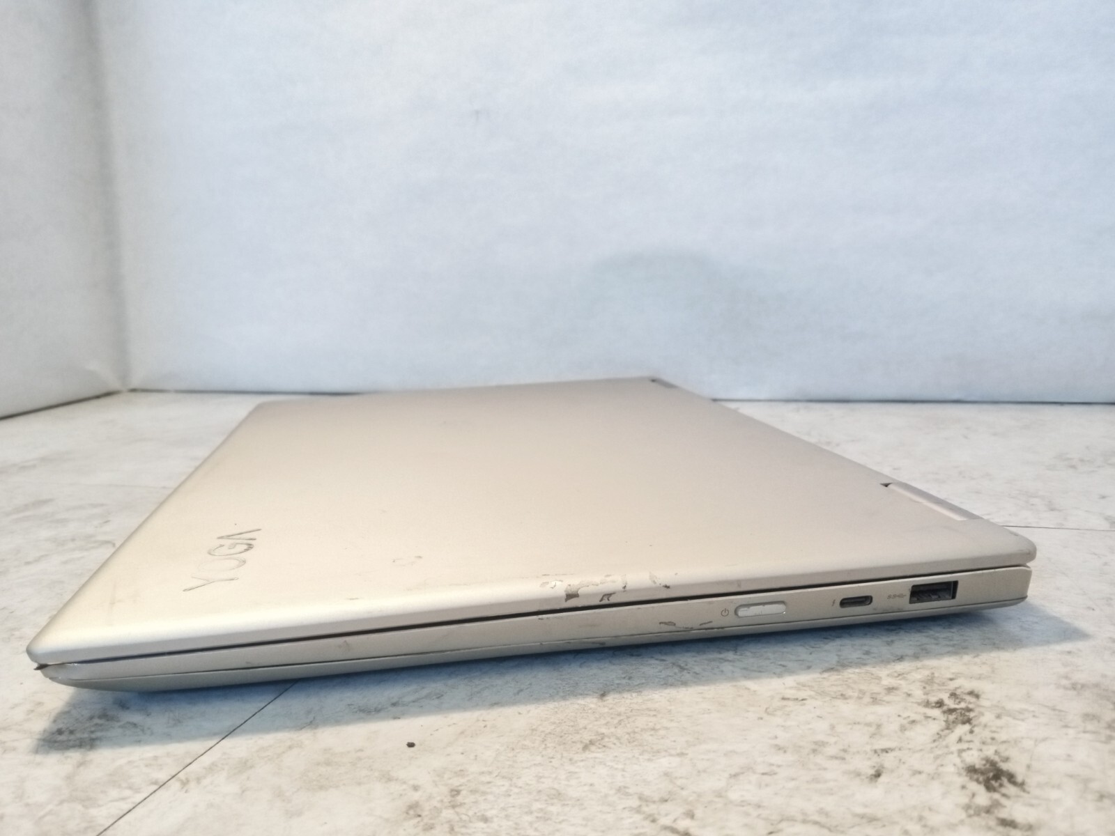Lenovo Yoga 720-15IKB 15.6″ Laptop Intel Core i7 PARTS OR REPAIR -FM