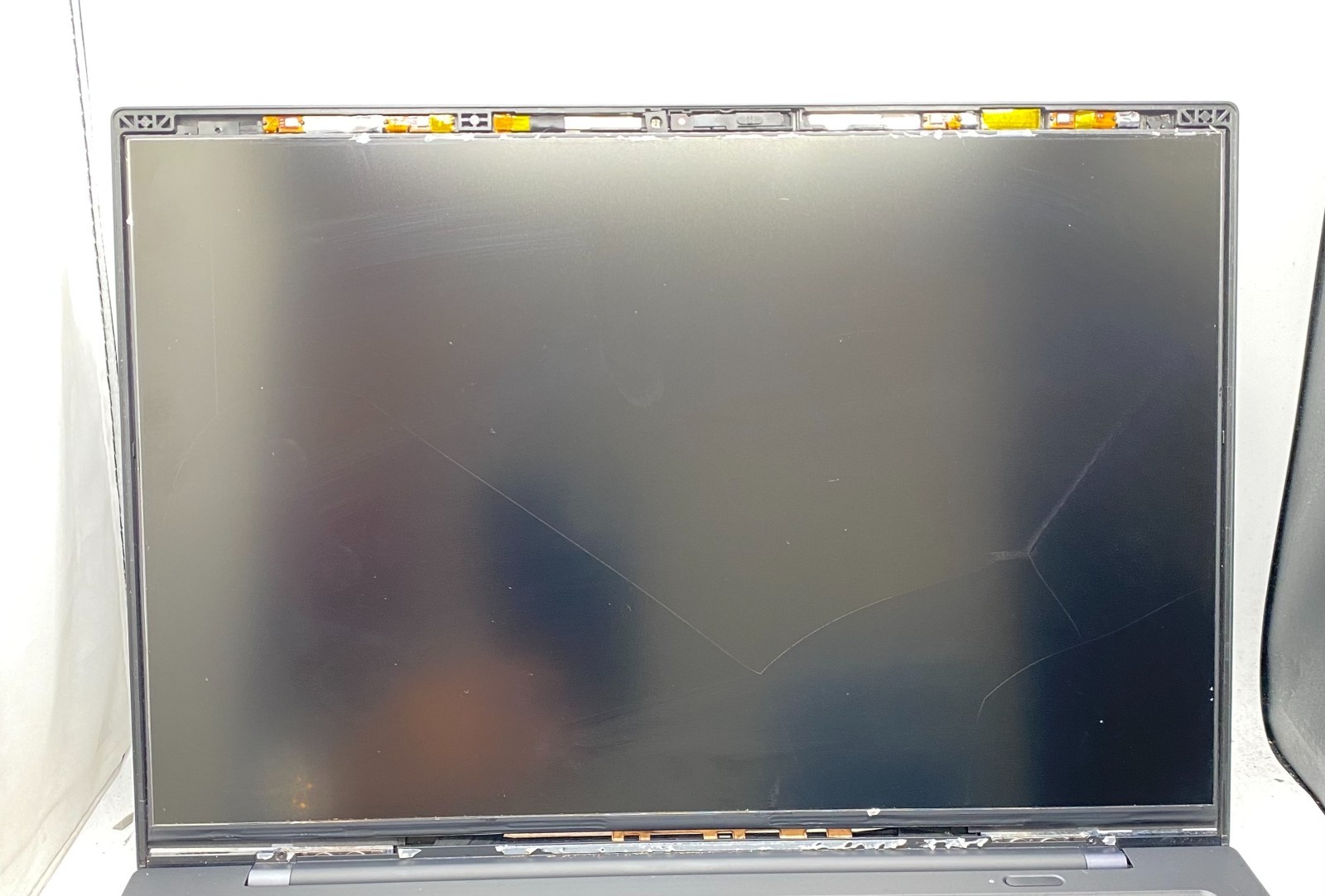 FOR PARTS Lenovo X1 Carbon G 9th 14″ Intel Core i7-1185G7 16GB RAM 512GB SSD