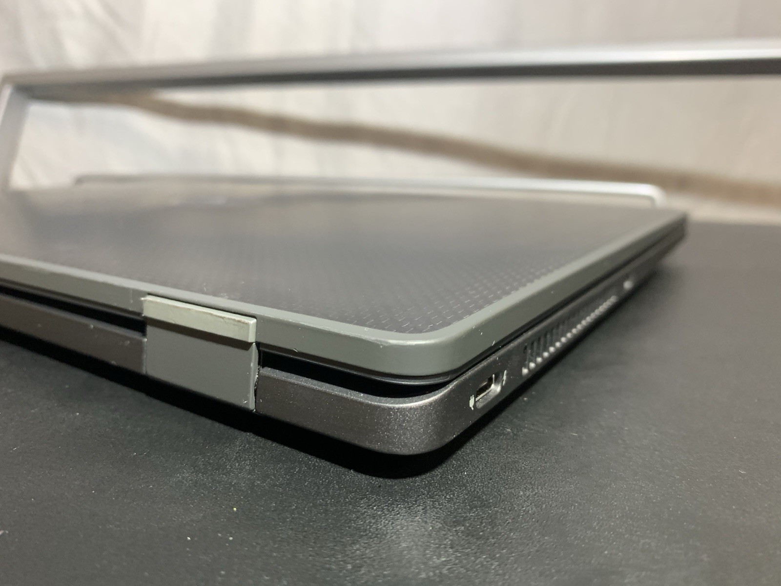Dell Latitude 7420 i5-1145G7 8GB 256GB NVMe Win11 14in FHD Black