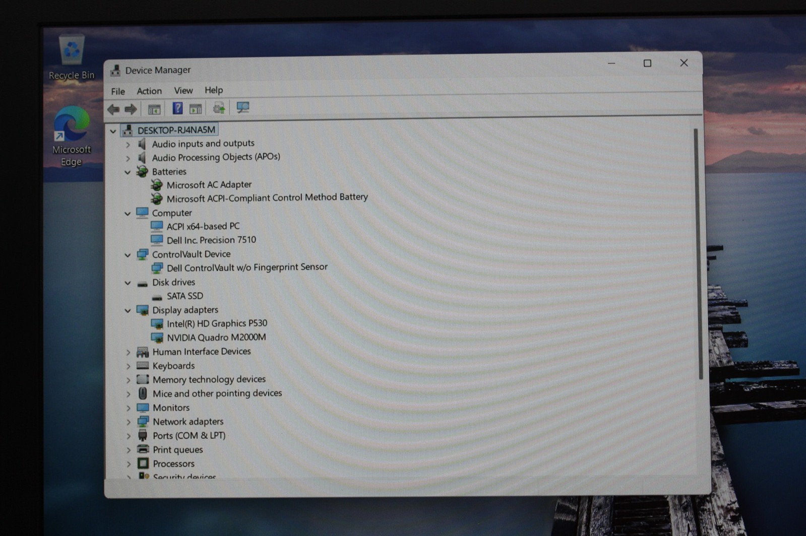 15.6″Dell Precision 7510 Xeon E3-1535M 2.90GHz RAM 16GB SSD 256GB/Camera issue