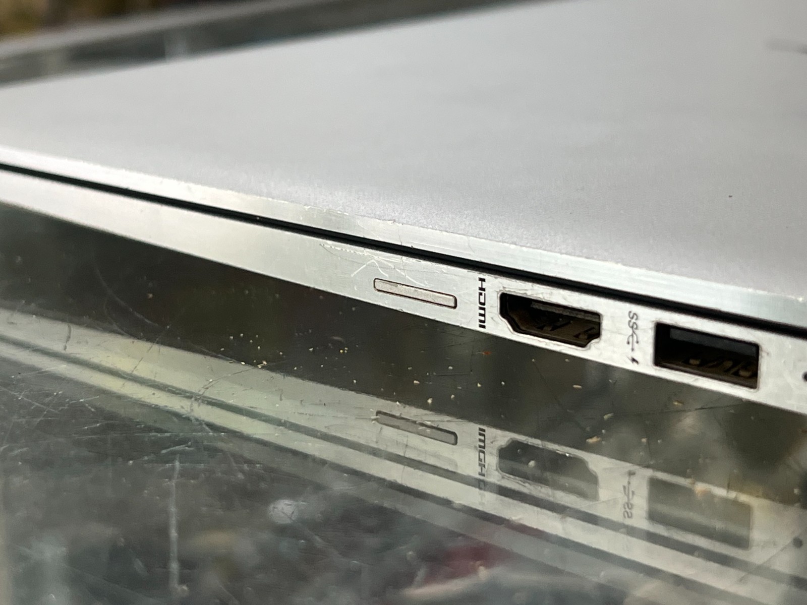 HP ELITBOOK 1040 G4 WINDOWS 10 PRO 256GB SSD HDD 8 GB RAM I5-7300U – FOR PARTS