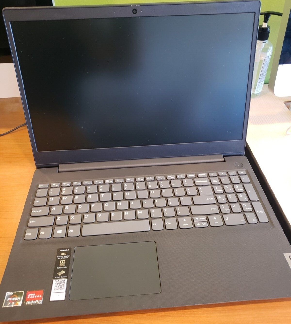 Lenovo L340-15API 15″ AMD Ryzen3 4GB128GB SSD Laptop- Platinum Gray. No charger