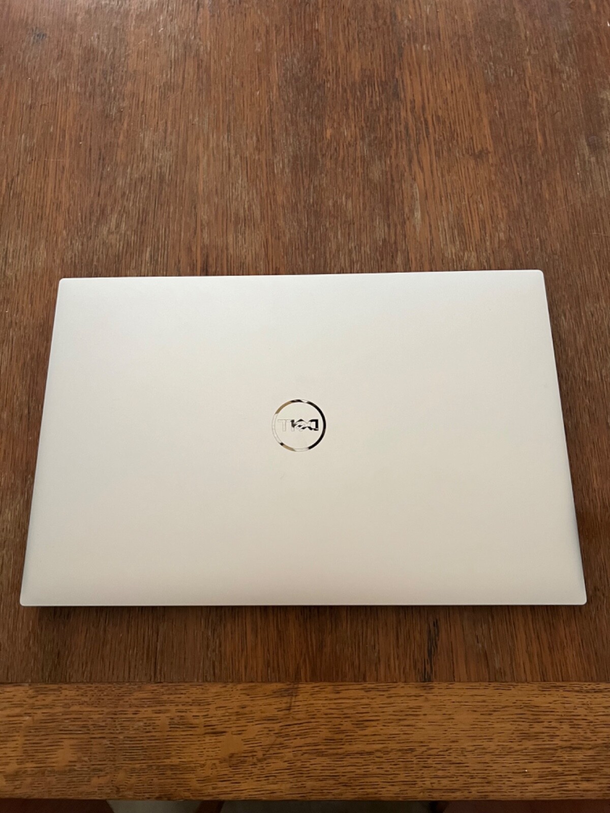 Dell XPS 17 9700 Laptop i7 17” Display 16GB 2.3 GHz with Windows 11 Home