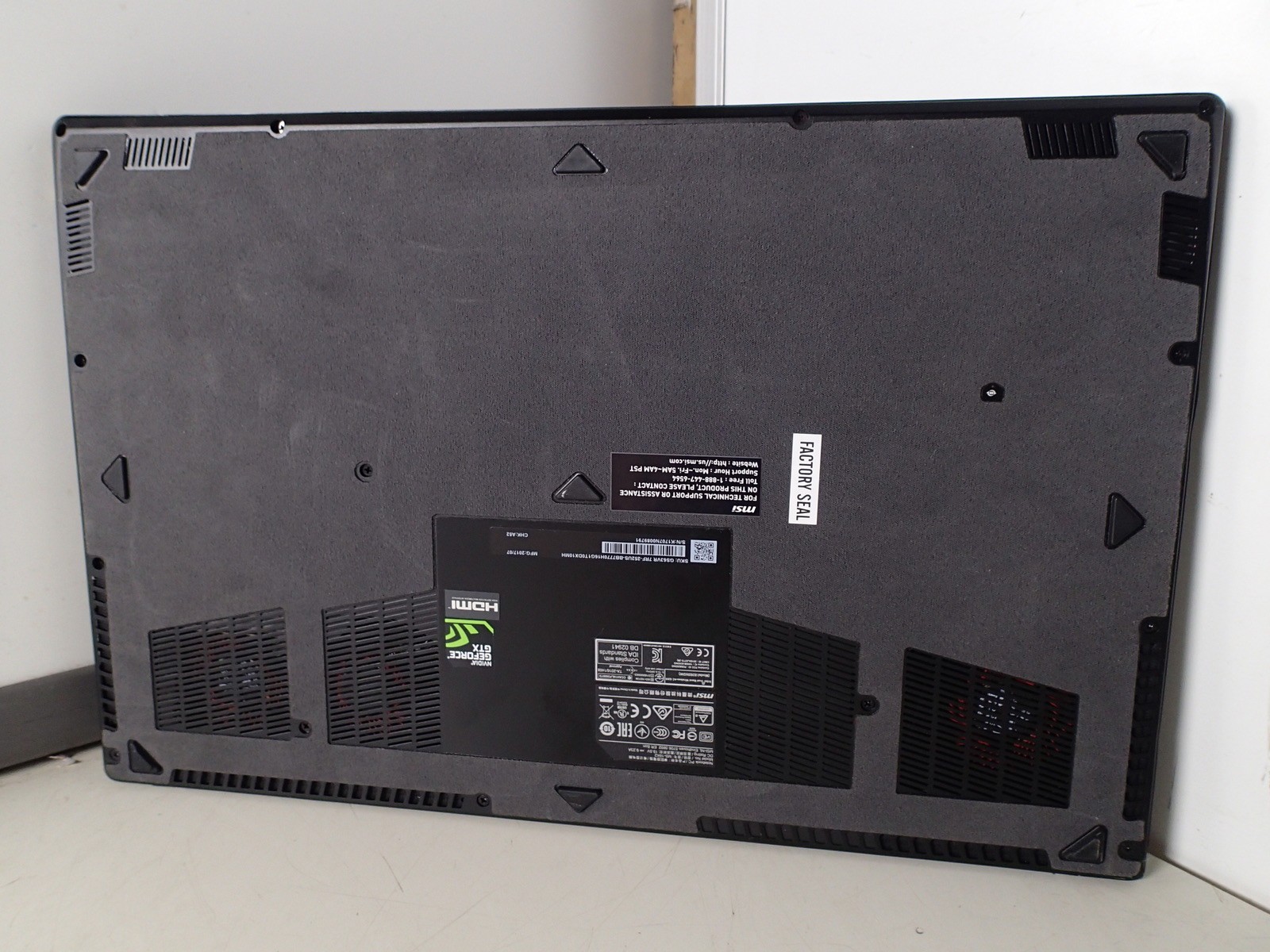 MSI GS63VR Intel Core i7 7700H 2.80GHz 16GB RAM 256GB M.2+1TB HDD Win 11 GTX1060