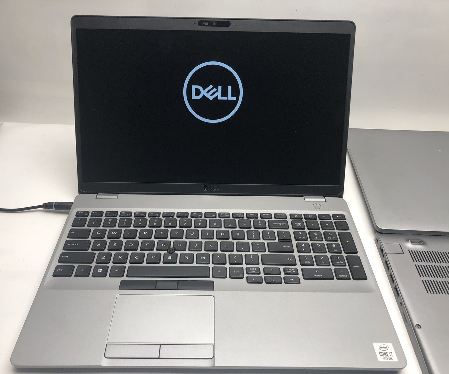 Dell Latitude 5580 Laptop Intel Core i7-10610U 1.80GHz 16GB RAM 256GB SSD