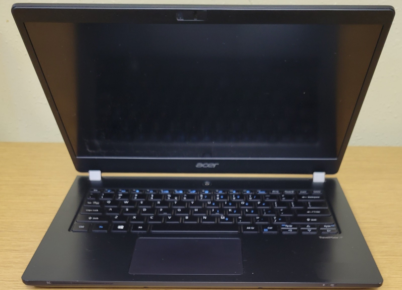 Acer TravelMate P614-51 i5-8265U 1.60GHz 24GB DDR4 128GB SSD No OS