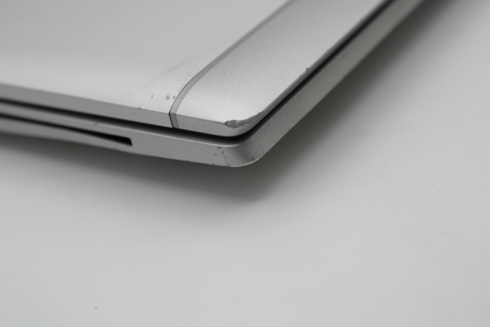 HP EliteBook 840 G7 _ i7-10610U _ 8GB RAM _ 128GB SSD _ No OS *READ