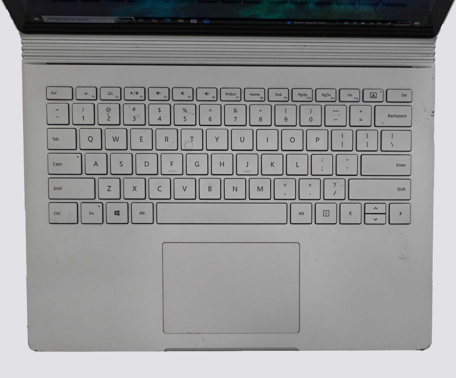 Microsoft Surface Book Intel core i5-6300u 2.4GHz 8GB RAM 256GB SSD Windows 10