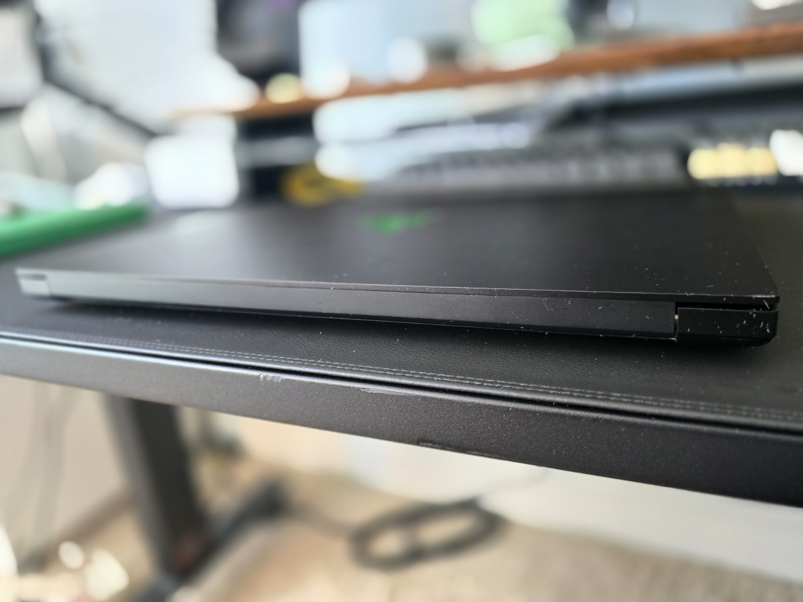 Razer Blade 15 Base 144Hz FHD i7-9750H 16GB 512GB SSD RTX 2060