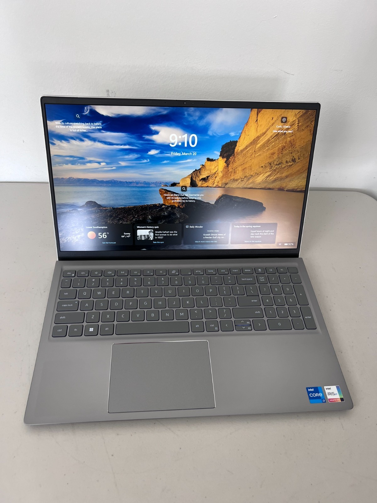 Dell Inspiron 15 5510 i7-11390H 16GB 1TB SSD 15.6″ FHD Backlit Win11 Iris Xe GPU