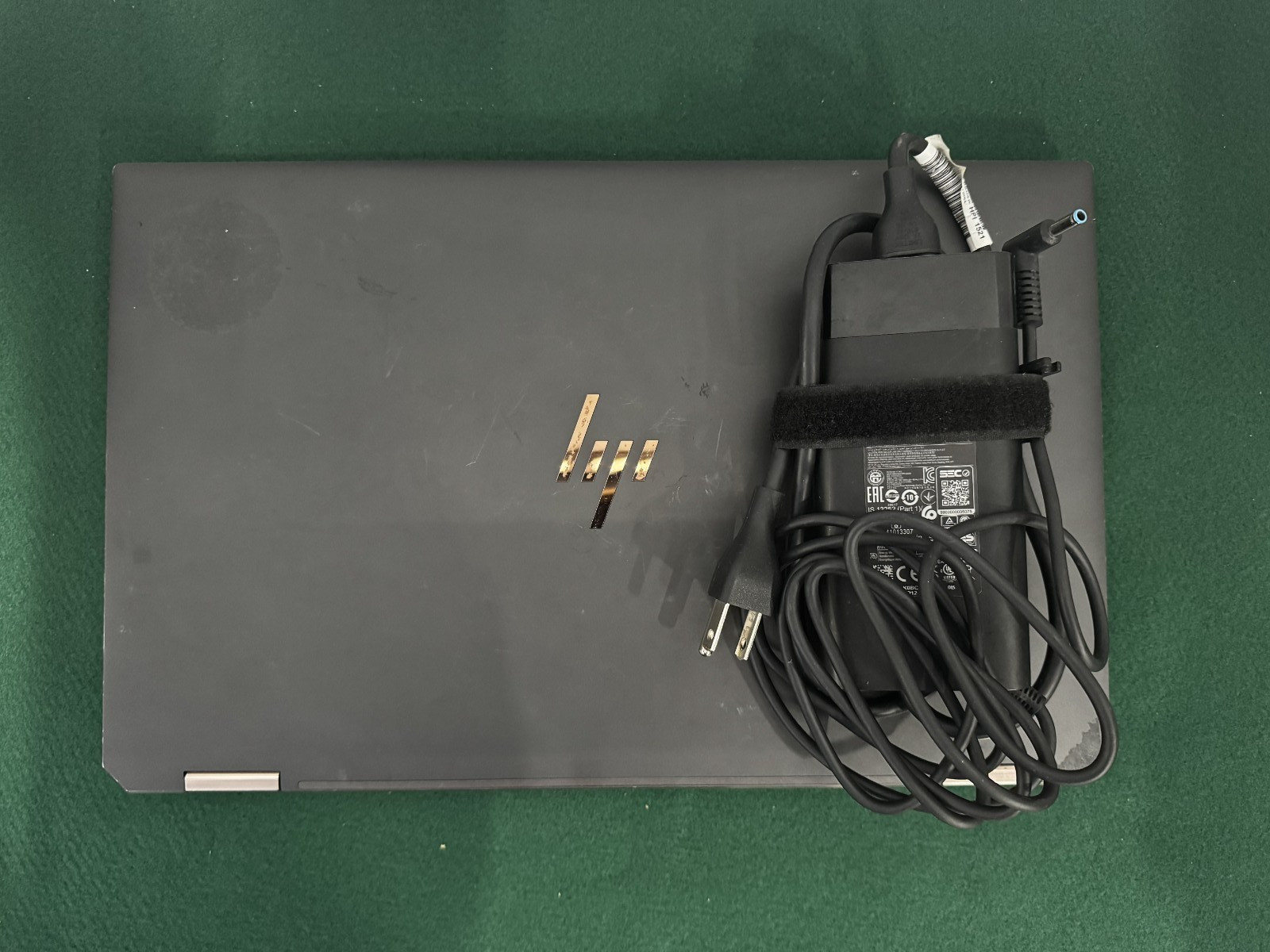 HP Spectre x360 15-EB1043DX 15.6″ i7-1165G7 2.8GHz 16GB RAM 256 GB SSD *READ*