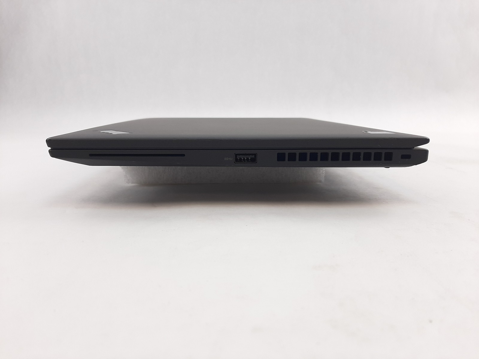 Lenovo ThinkPad T14s Gen 3 i5-1250P 16GB RAM 256GB NVMe Marks Part/Repair C3*140