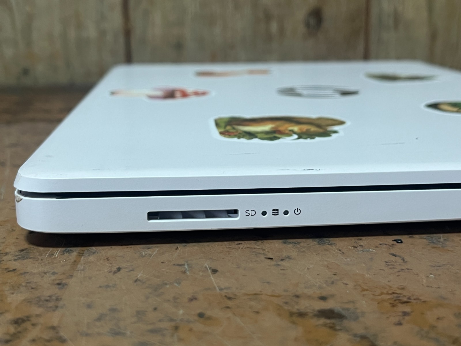 HP Laptop 14-dq3000dx 14″ 64 GB SSD 4 GB RAM Celeron N4500 Windows 11 Laptop